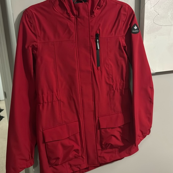 Canadiana rain jacket - Picture 1 of 4